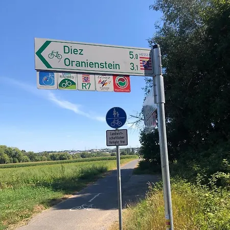 Limburger Mika -whg3zimmer P&wallbox Garten 民宿 拉恩河畔林堡