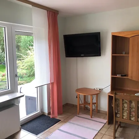 民宿 Limburger Mika -whg3zimmer P&wallbox Garten 拉恩河畔林堡