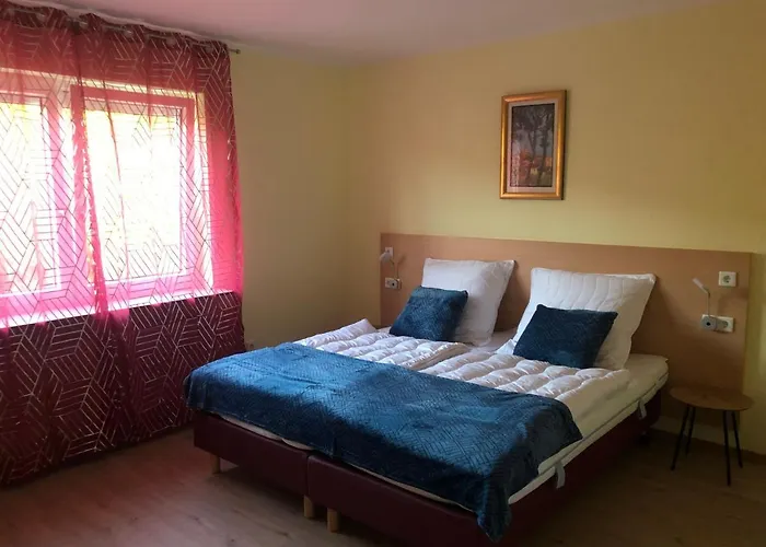 Limburger Mika -whg3zimmer P&wallbox Garten